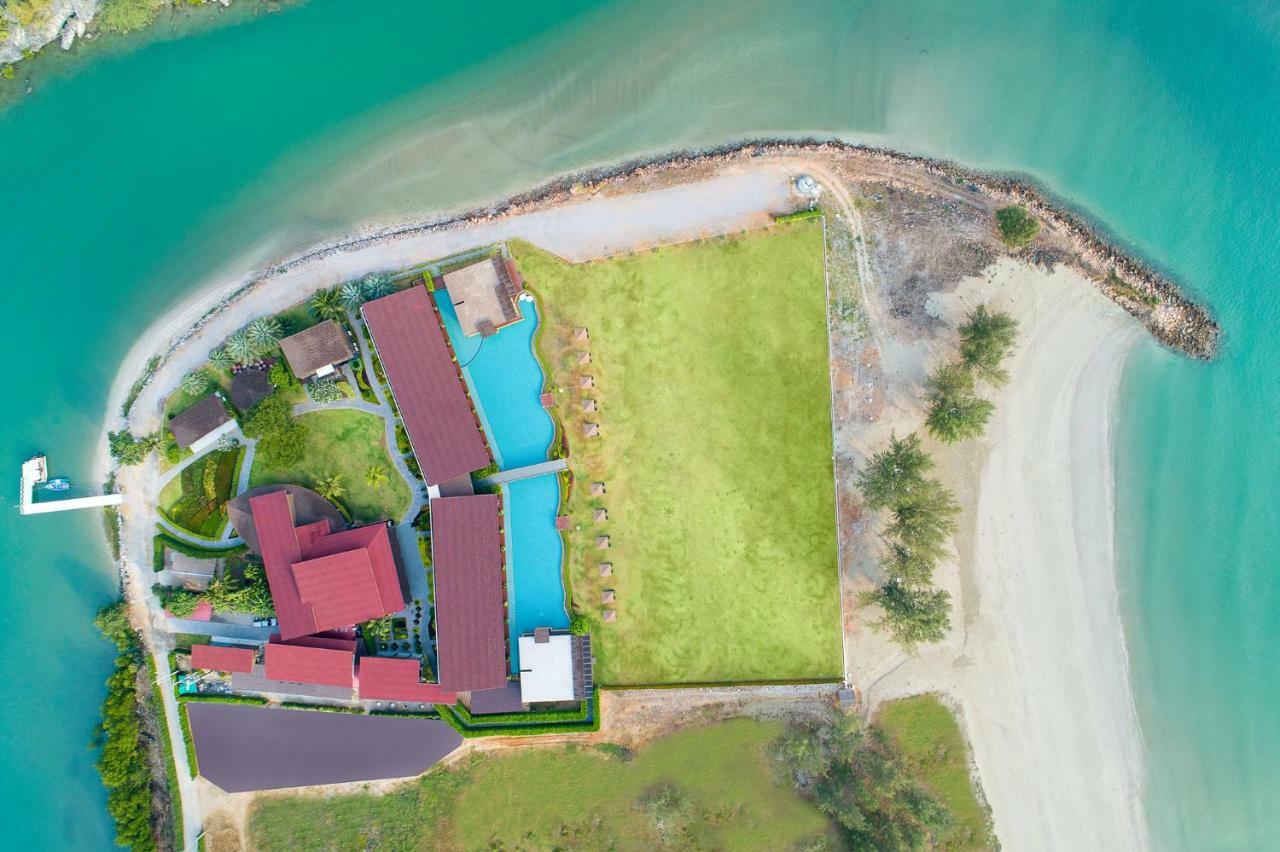 La Isla Pranburi Beach Resort Sam Roi Yot Esterno foto
