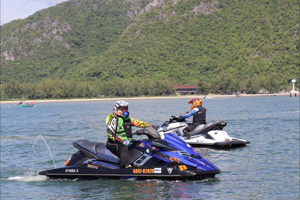 La Isla Pranburi Beach Resort Sam Roi Yot Esterno foto